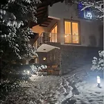 Wolf's Plane Luxury Isolated Mountain House For Digital Nomads Вилла *