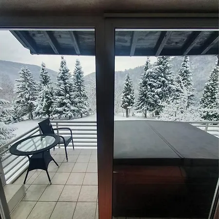 Vila Wolf's Plane Luxury Isolated Mountain House For Digital Nomads *