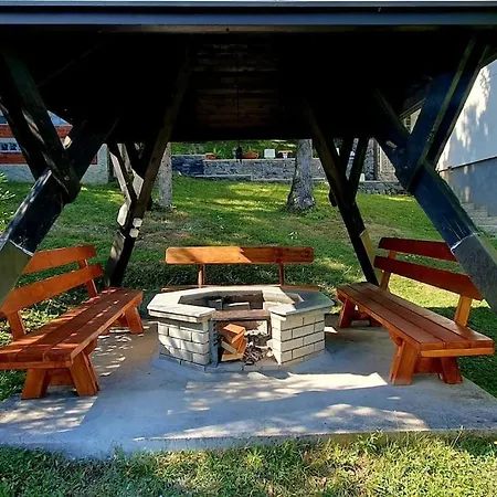 Vila Wolf's Plane Luxury Isolated Mountain House For Digital Nomads *